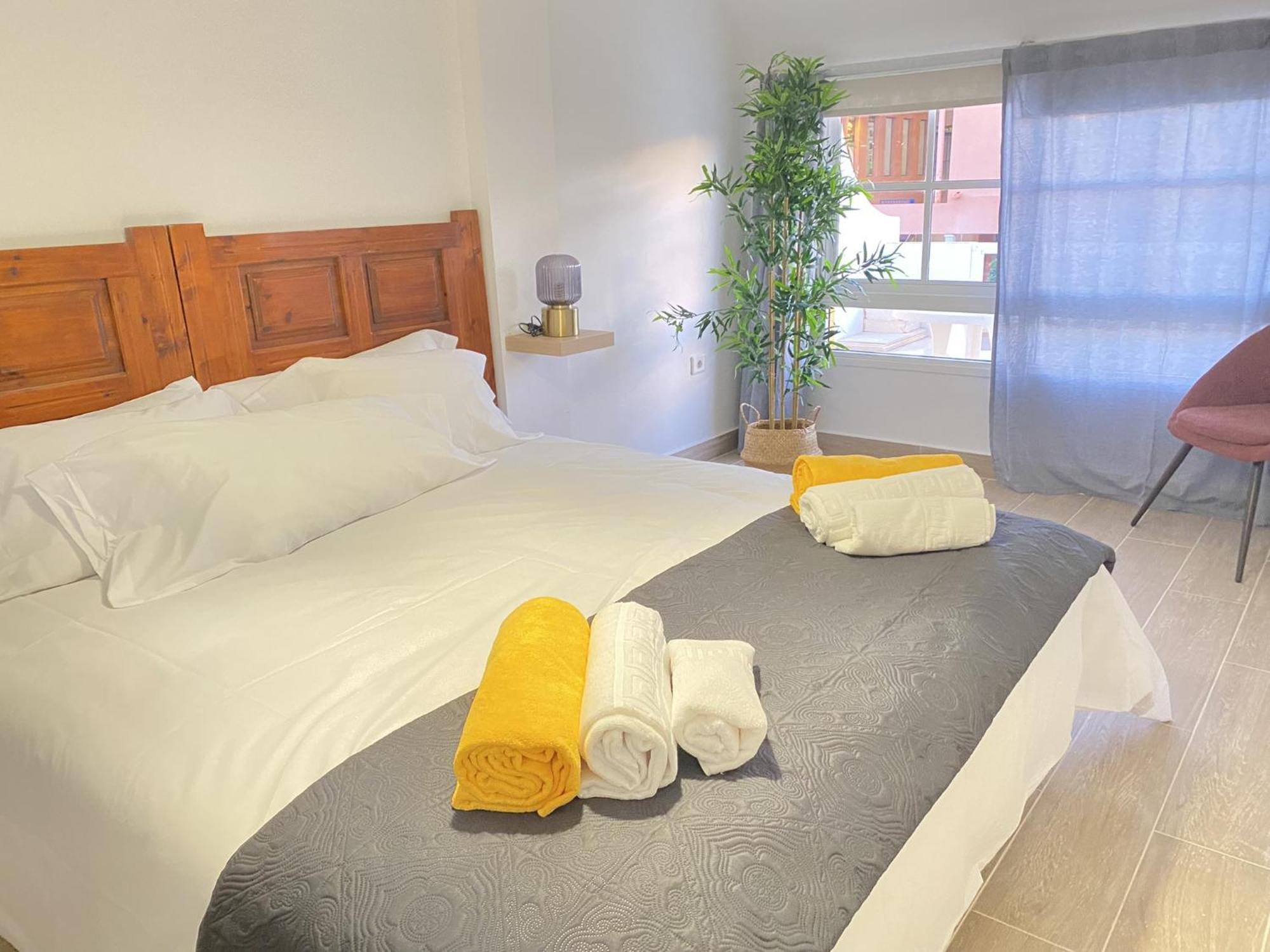 Apto Con Piscina En La Zona De Castillo 科斯塔卡莱塔 外观 照片